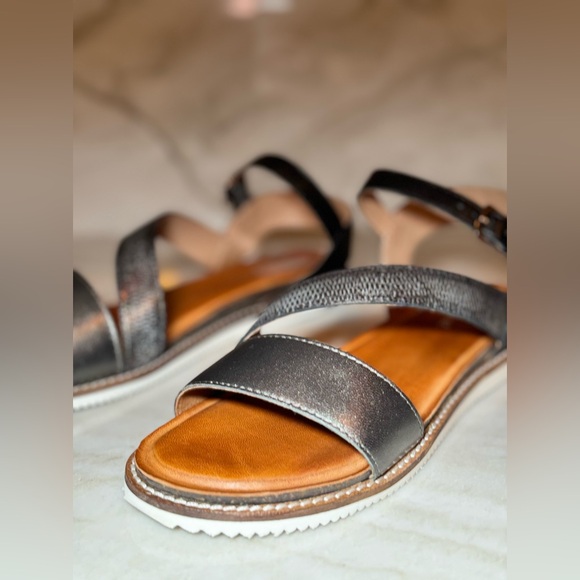 Diba True Fiesta Time Sandals NEW Size 8.5 - Picture 10 of 16